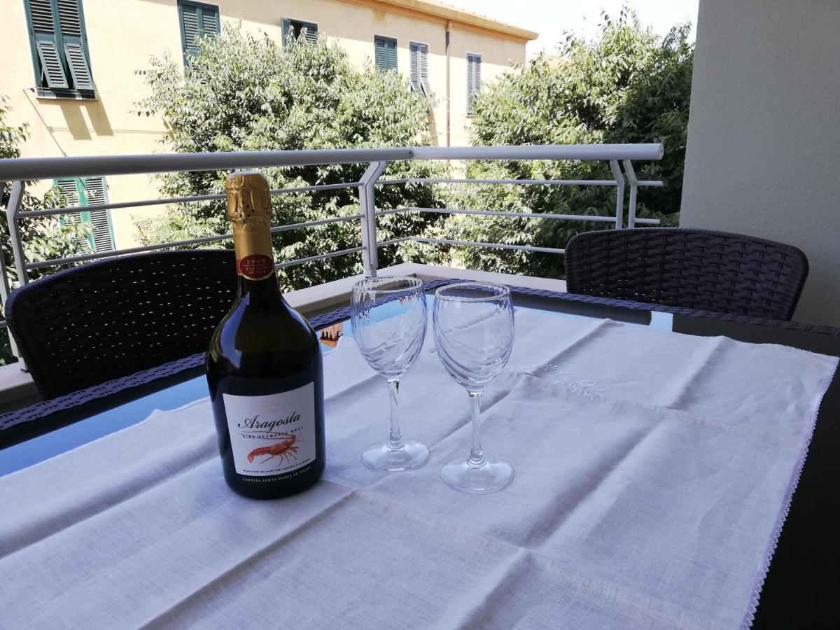 Nuovissimo Appartamento Con Terrazza Alghero Exterior photo