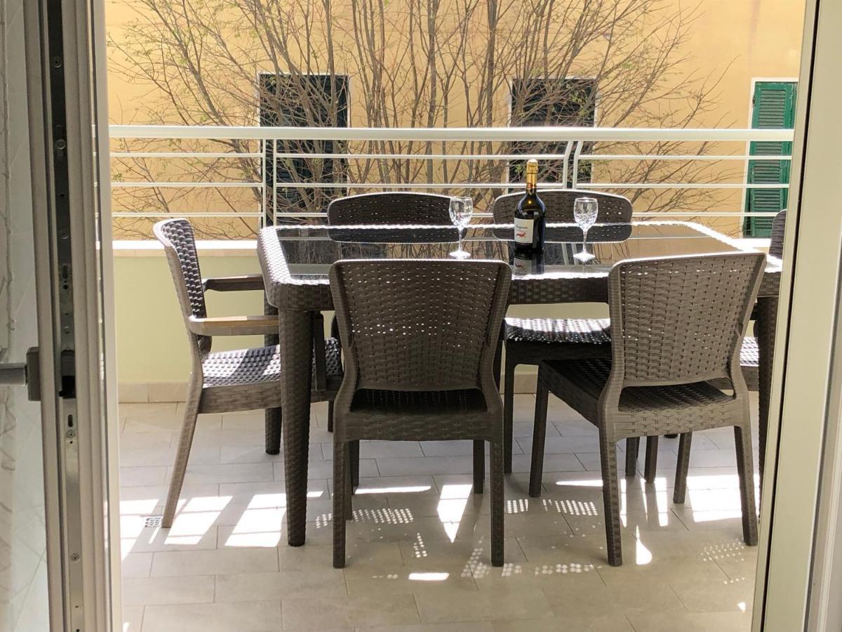 Nuovissimo Appartamento Con Terrazza Alghero Exterior photo